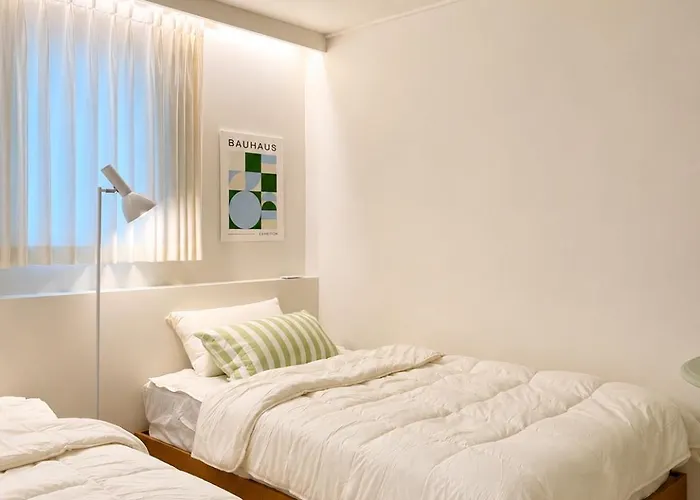 Staygreen, Sinjeong Seoul